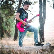 Profesor de guitarra eléctrica, bajo y batería